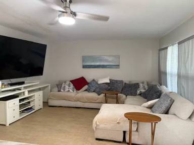 Main picture of 651 Pine Dr