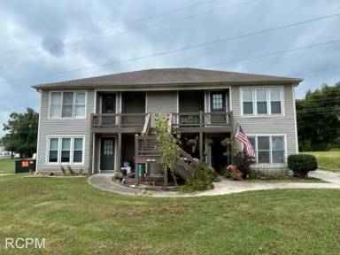 Main picture of 12005 Sugar Mill Cir SE