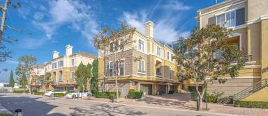 Main picture of 3407 S Main St