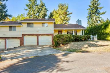 Main picture of 10021 99th St SW