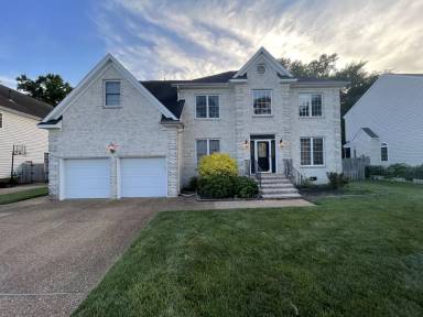 Main picture of 412 Brentmeade Dr