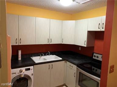 Main picture of 11622 Royal Palm Blvd