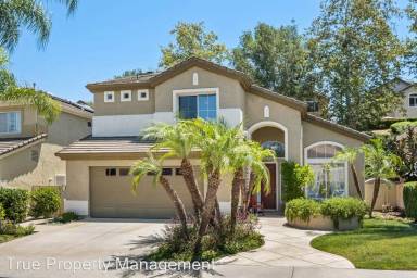 Main picture of 22 Solitaire Ln