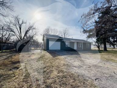 Main picture of 1323 Madison Ave