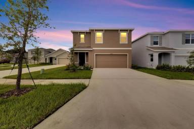 Main picture of 35734 Kinsey Pt