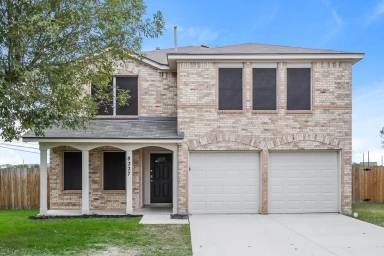 Main picture of 8227 Ellerston Blvd