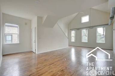 Main picture of 1254 N Greenview Ave