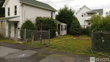 Main picture of 126 Mc Cawley Ct