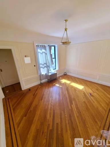 Main picture of 2049 E 17th St
