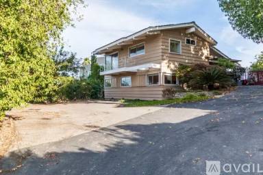 Main picture of 5114 Cerrillos Dr