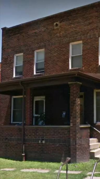 Main picture of 330 Robbins Ave