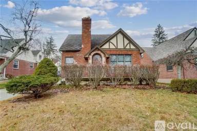 Main picture of 2523 Roanoke Ave