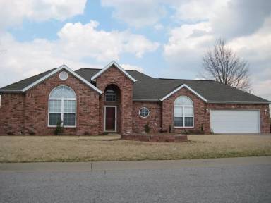 Main picture of 302 Cross Creek Dr