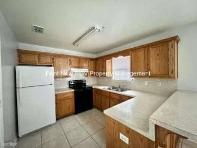 Main picture of 4119 W Business 83
