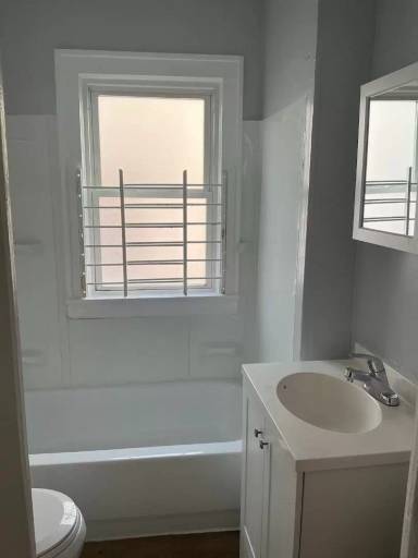 Main picture of 9405 Gibson Ave