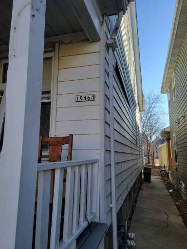 Main picture of 1946A N 39th St