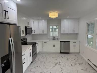 Main picture of 30 Beacon St