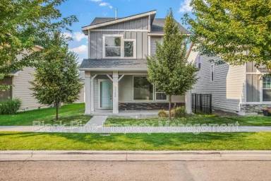 Main picture of 1764 W Heavy Timber Dr