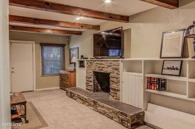 Main picture of 3013 22nd St