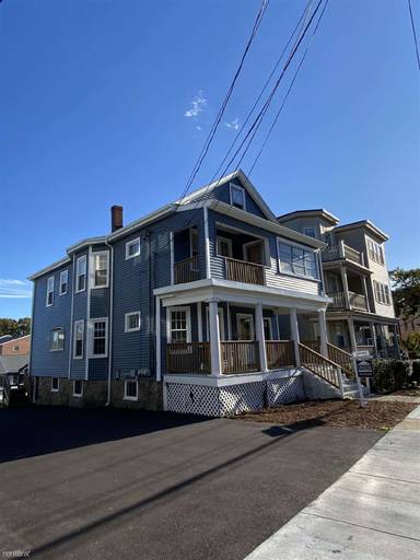 Main picture of 5086 Washington St