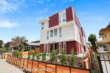 Main picture of 4523 St Elmo Dr