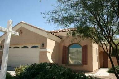 Main picture of 3869 S Coach House Dr