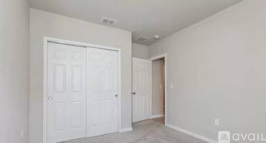 Main picture of 5276 Sanders Oak Trl
