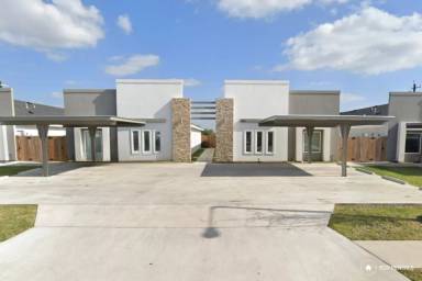 Main picture of 405 Rafael Dr