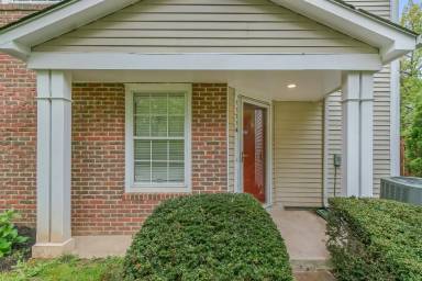 Main picture of 11714 Rockaway Ln