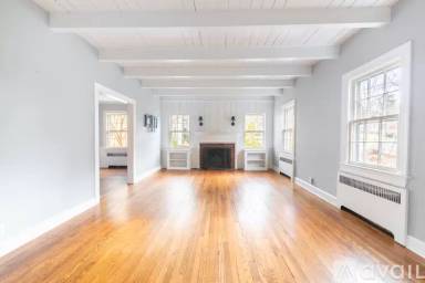 Main picture of 4896 Chevy Chase Blvd