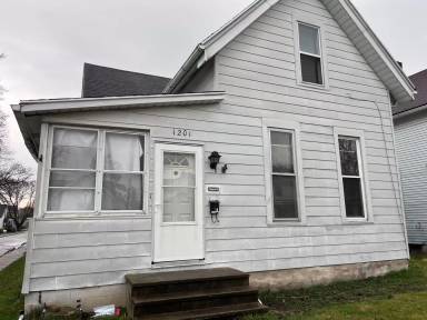 Main picture of 1201 High St