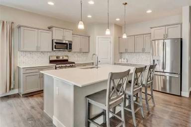 Main picture of 6192 Harmonica Arch Dr