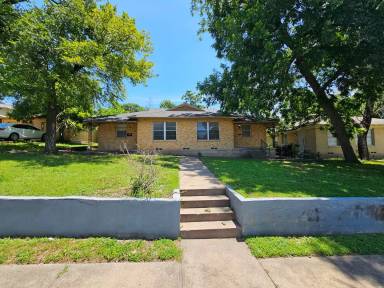 Main picture of 912 Harlandale Ave