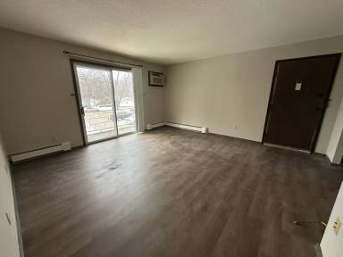 Main picture of 711 Meadow Lane Ct SE