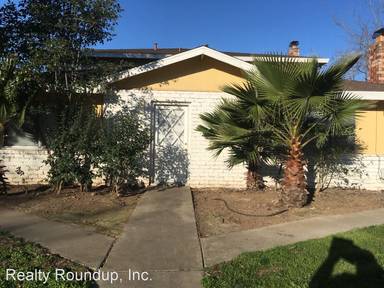 Main picture of 5755 Blachly Way