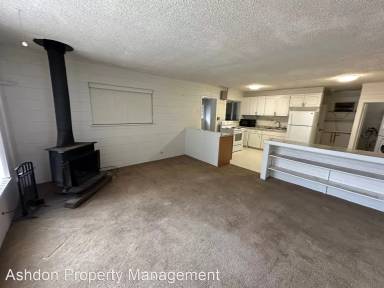 Main picture of 13048 N Highland Cir