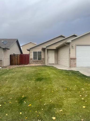 Main picture of 2814 Meade Ct