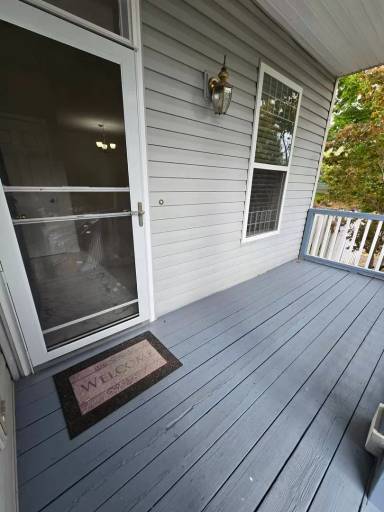 Main picture of 5693 SE 15th Dr