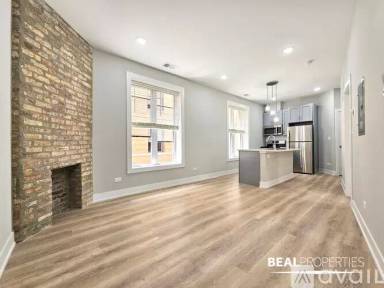 Main picture of 428-438 W Belden Ave