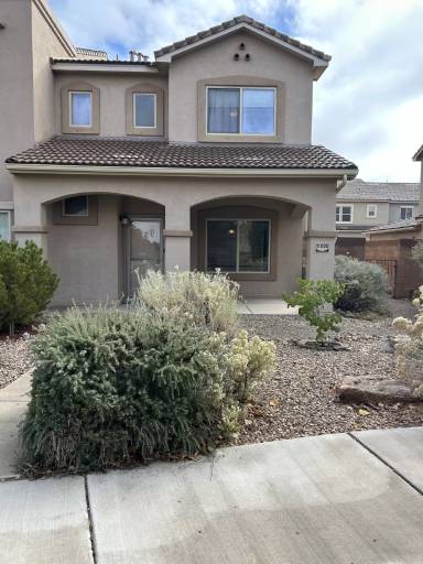 Main picture of 11000 Marina Gate Trl NE