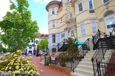 Main picture of 1425 21st St NW