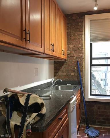 Main picture of 322 6th St