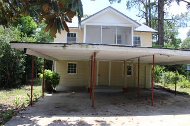 Main picture of 811 N Davis St
