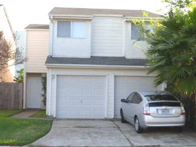 Main picture of 10253 Colony Ct