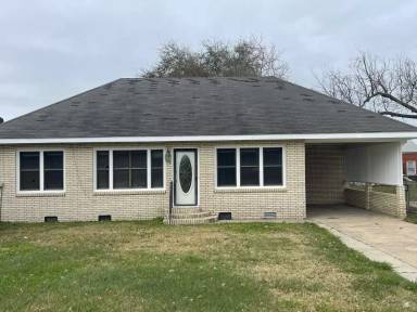 Main picture of 324 Jeanette St