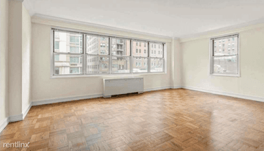 Main picture of 888 8th Avenue Apartments