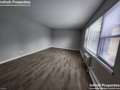 Main picture of 8701 S Clyde Ave