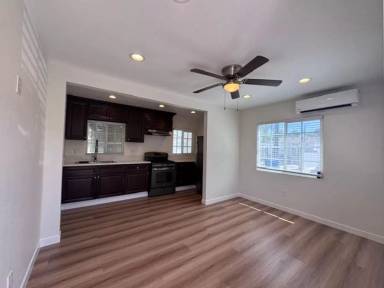 Main picture of 1600 Sherman Pl