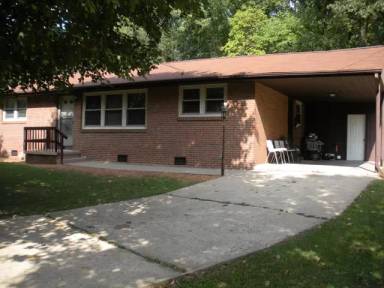Main picture of 2609 Rockwell Pl