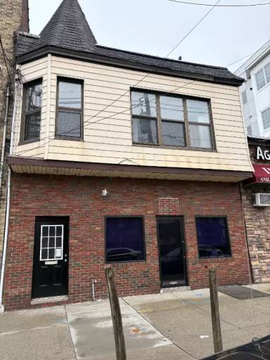 Main picture of 3234 John F Kennedy Blvd